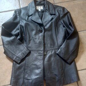 Worthington Lady Black Leather Jacket